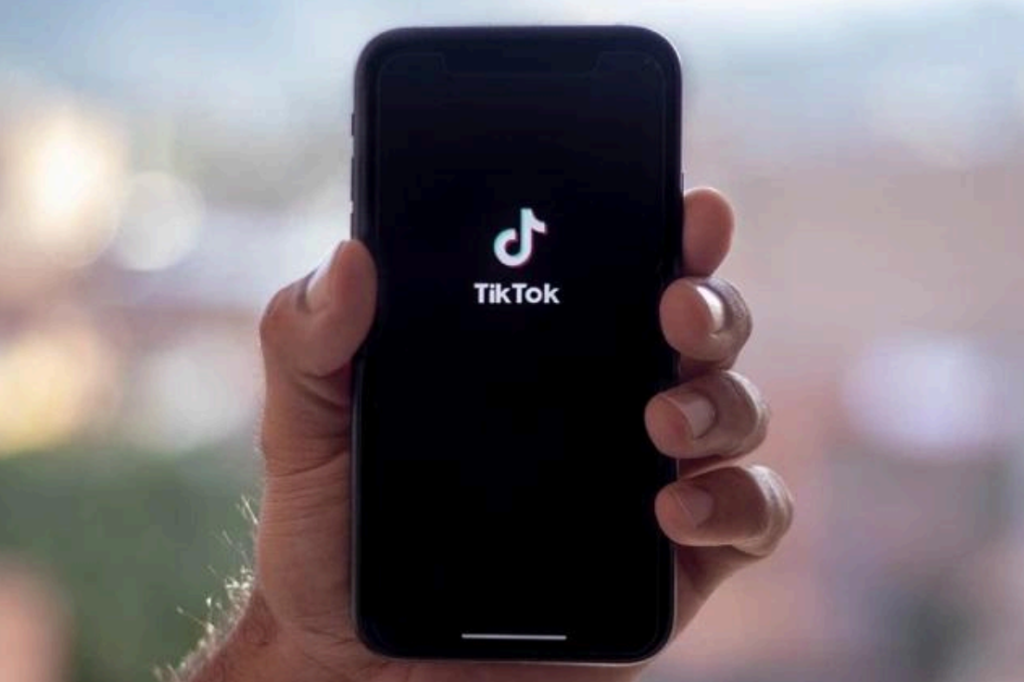 Bikin TikTok yang Viral, BEGINI Cara Mengubah Konten Media Menjadi Format Medsos Tiktok